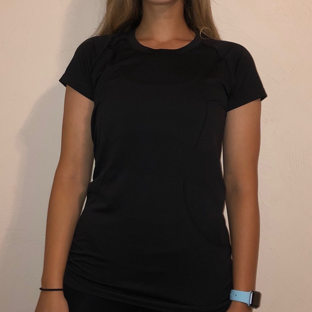 Lululemon Swift Tech tee